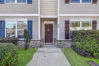 Building Photo - 70 Winter Lake Cir