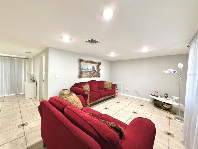 Building Photo - 8516 Arrowhead Row