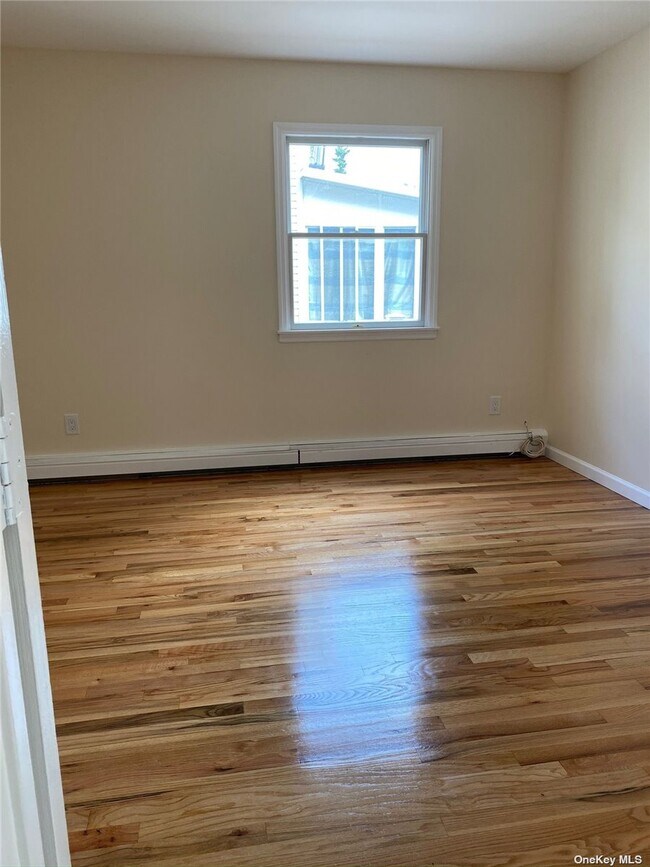 Foto del edificio - 3109 Skillman Ave