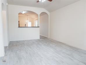 Building Photo - 412 Azurite Dr