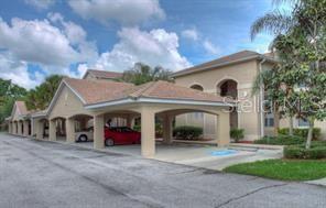 Foto del edificio - 803 Fairwaycove Ln