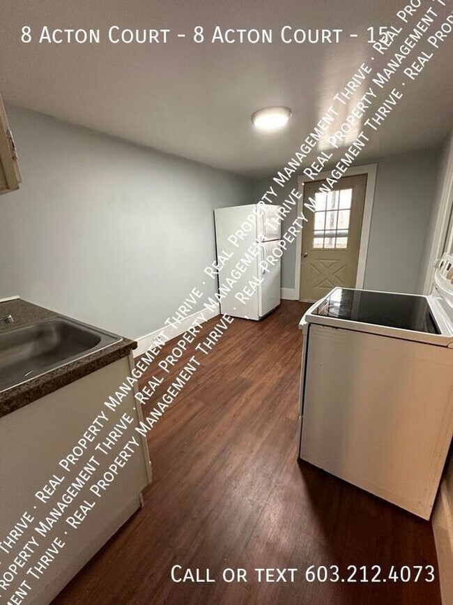 Building Photo - ****FIRST MONTH'S RENT FREE W/SIGNED LEASE...