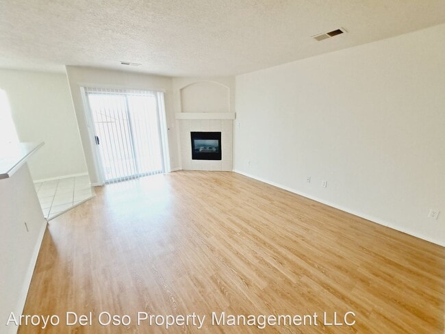 Foto del edificio - 2 br, 2 bath House - 740 Deerbrush Court SW