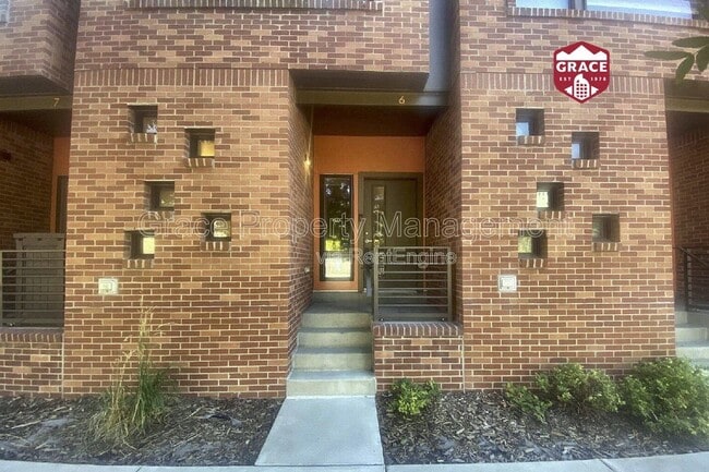 Photo - 2200 Tremont Pl Townhome