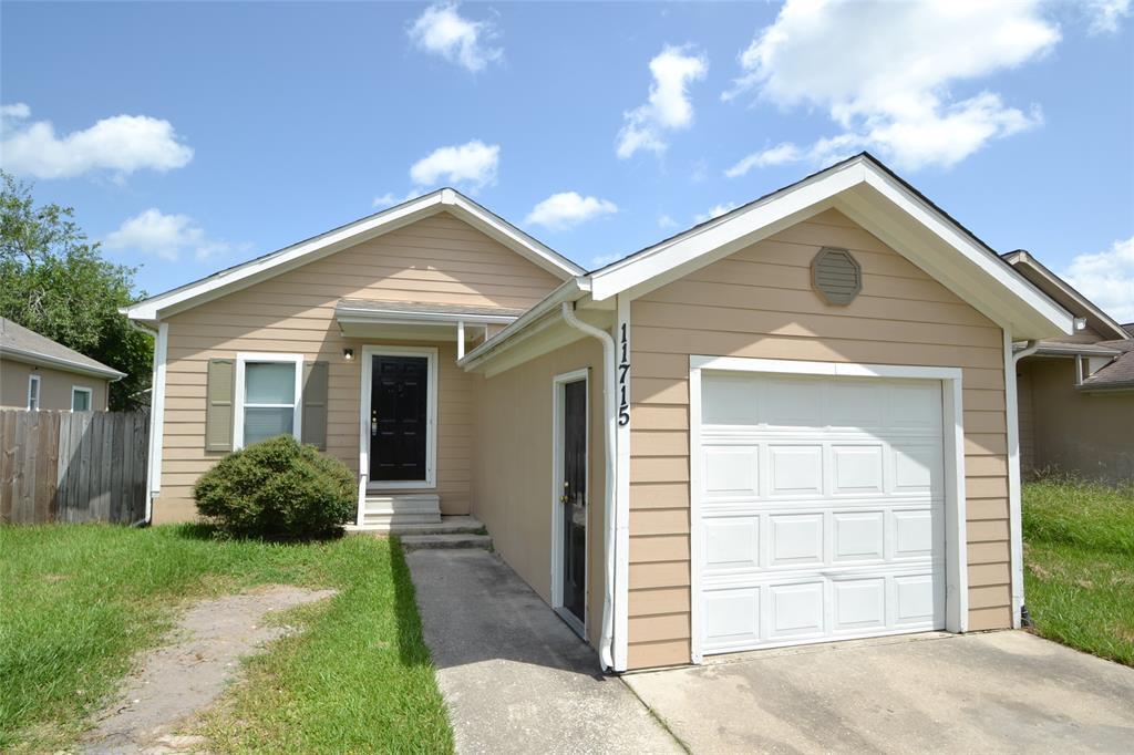 Primary Photo - 11715 Greenglen Dr