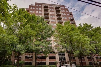 Building Photo - 3180 Mathieson Dr NE