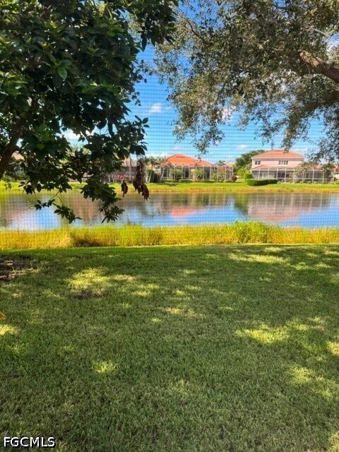 Foto del edificio - 9139 Spring Mountain Way
