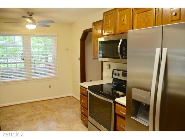 Building Photo - 5019 Angel Fish Ct