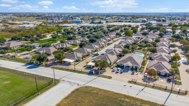 Building Photo - Oak Timbers White Settlement