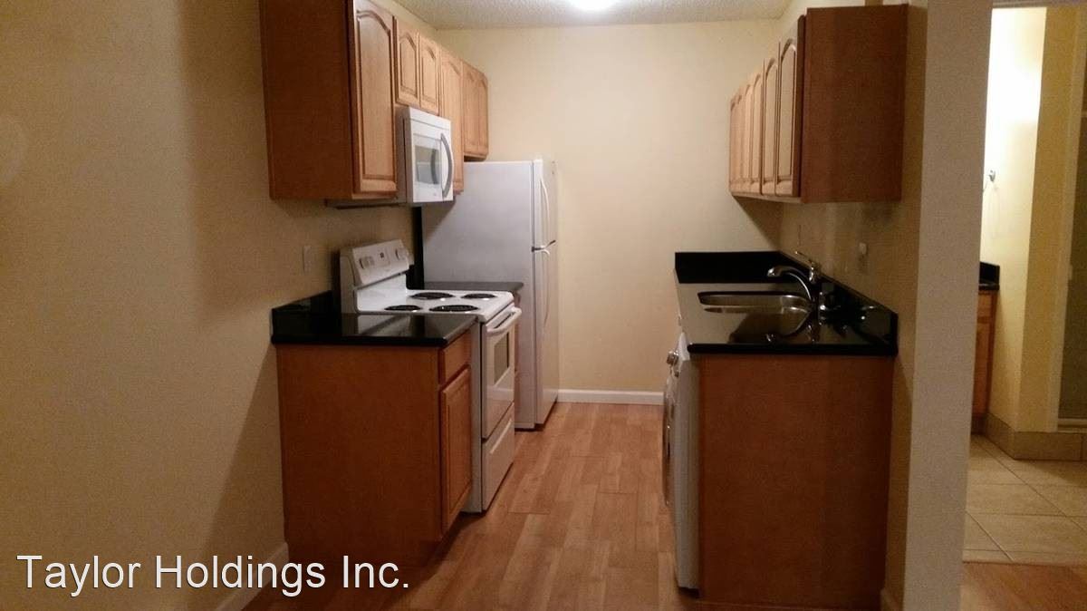 Foto principal - 1001 Taylor Ave N