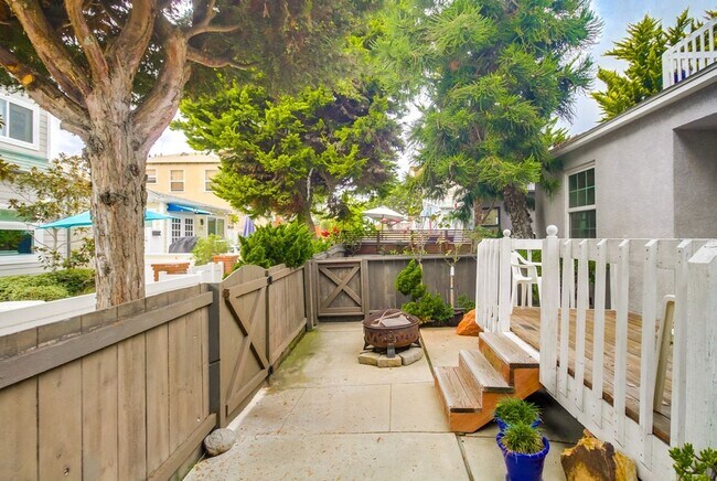 Foto del edificio - Cozy Home Between Mission Beach and Missio...