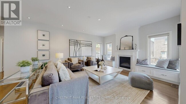 Building Photo - 32 Arbour Dr