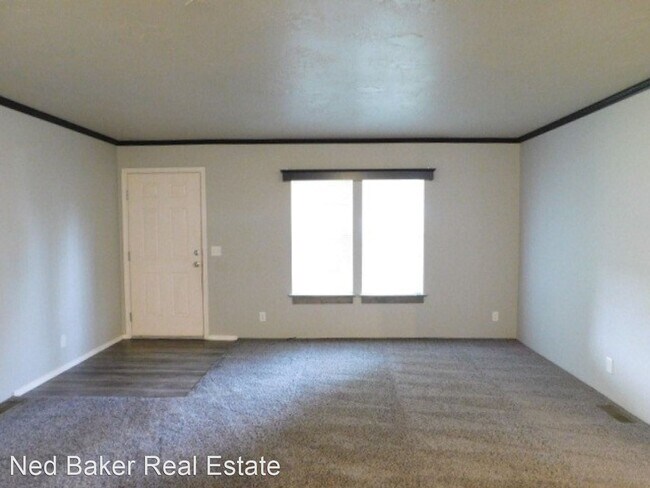 Building Photo - 3 br, 2 bath House - 4718 Deepwood Lp NE