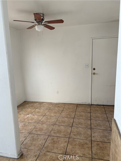 Foto del edificio - 5113 S H St
