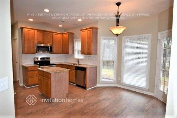 Building Photo - 1550 Loblolly Ln