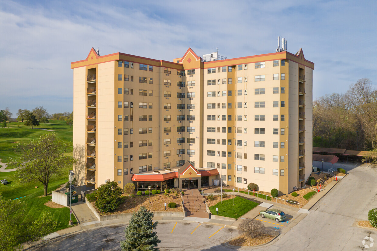 Apartment Building - Victory Hills