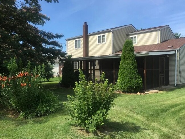 Building Photo - 3711 Balboa Pl