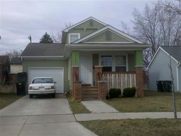 Building Photo - 2900 E Vernor Hwy