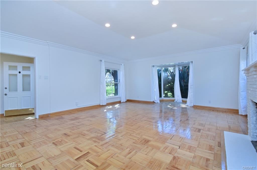 Foto principal - 3 br, 1.5 bath House - 15207 Valley Vista ...