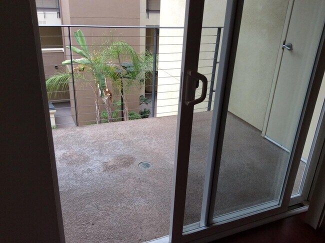 Foto del edificio - Stellar Marina District location for this ...