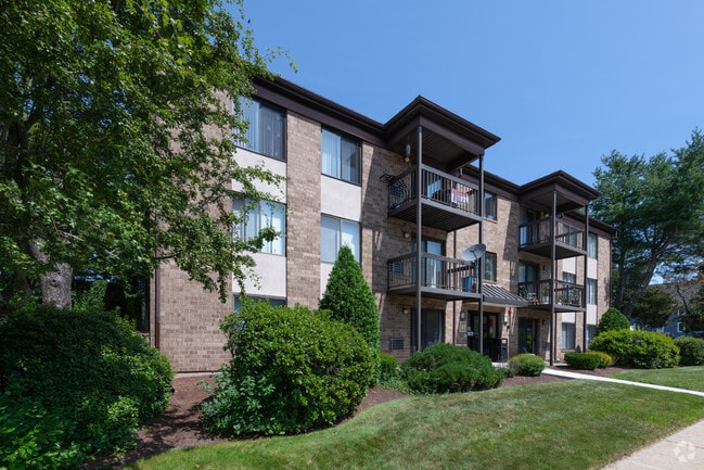 Building Photo - North Stoughton Village