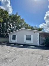 Building Photo - 220 SW 8th St