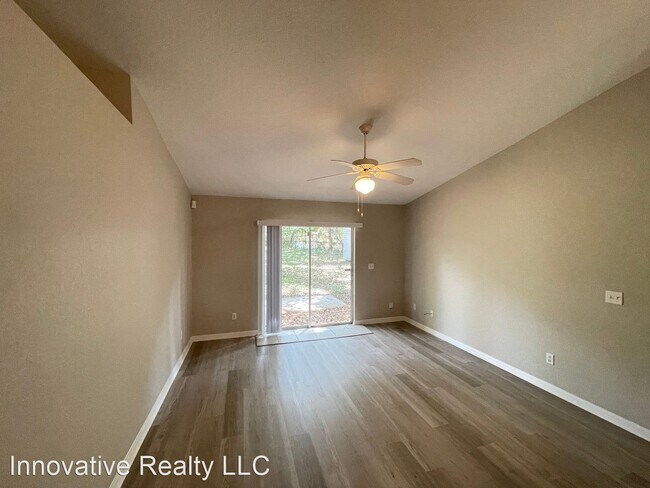 Building Photo - 3 br, 2.5 bath House - 5401 Rose Ave.