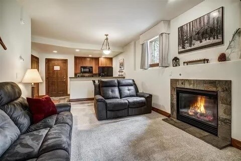 Foto del edificio - 34 Highfield Trail
