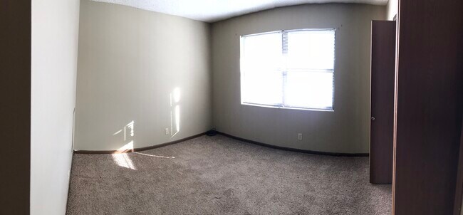 Bedroom - 4312 N 31st St