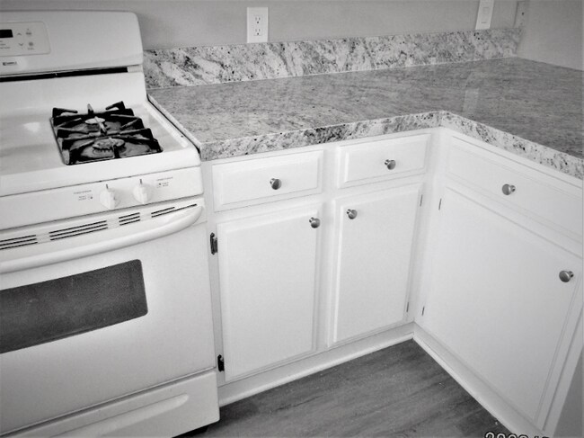 Foto del edificio - 82170 Cochran Dr