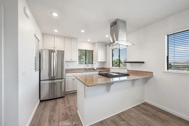 Foto del edificio - 1084 Baden Ave