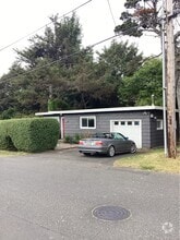 Building Photo - 2320 NW Jetty Ave