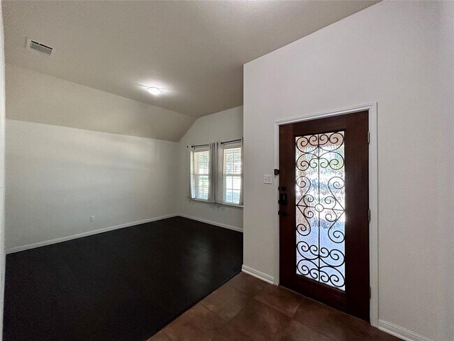 Foto del edificio - 180 Mystic Hollow