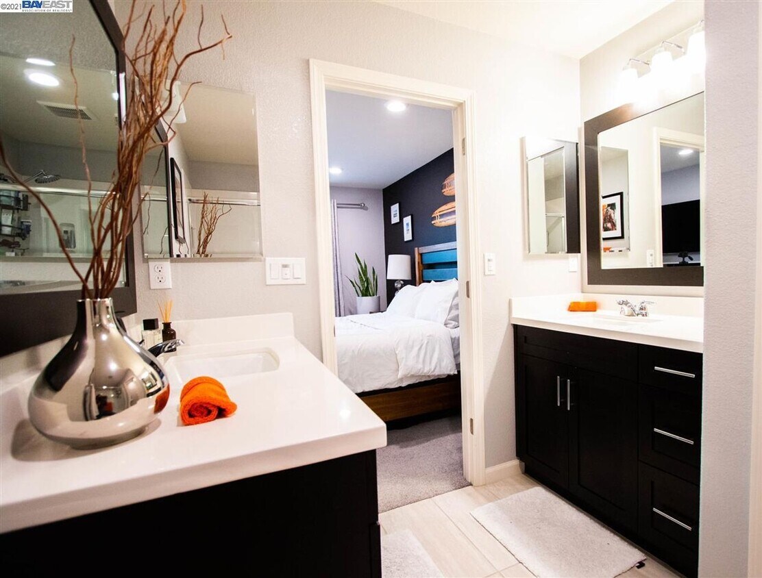 Building Photo - COMING SOON! $3,390 - GORGEOUS BRAND NEW T...