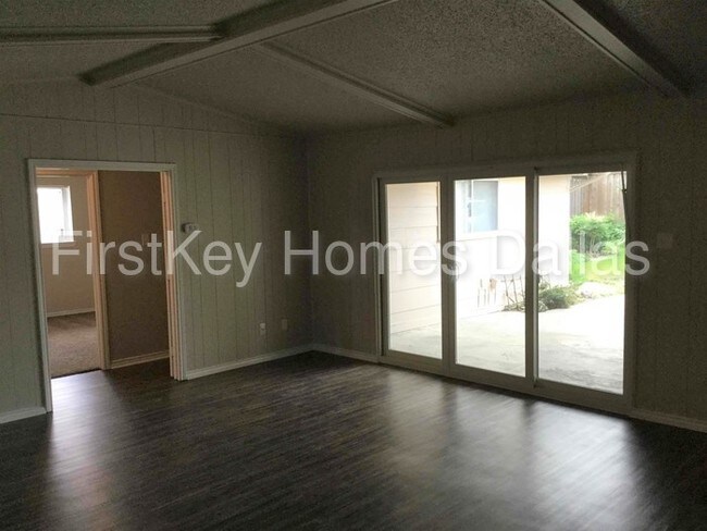 Foto del edificio - 2912 Yorktown Rd