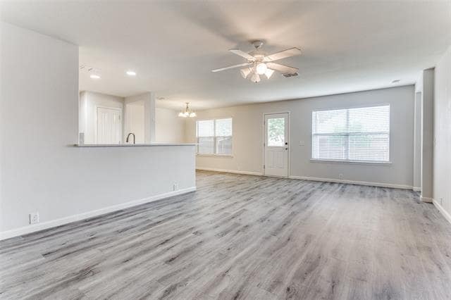Building Photo - 10405 Nettie St