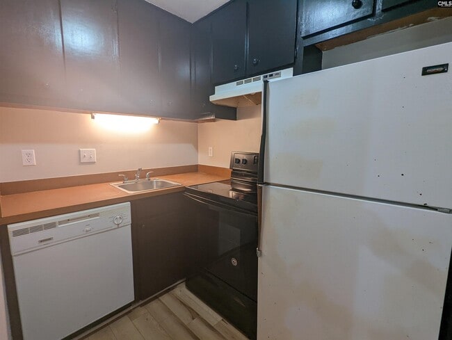 Building Photo - 1227 Barnwell St