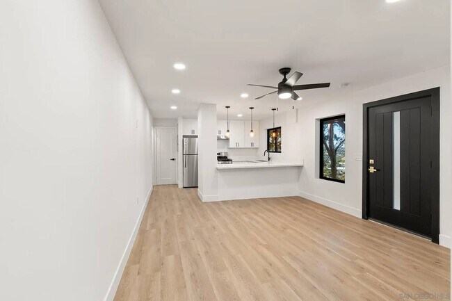 Foto del edificio - 2366 Almeria Ct