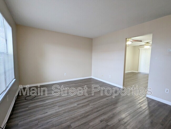 Foto del edificio - 6220 Lanier Dr