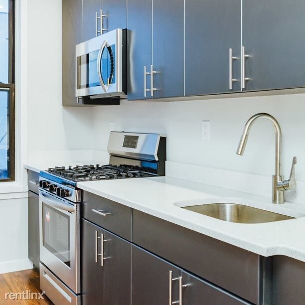 Foto del edificio - 6419 Fresh Pond Rd