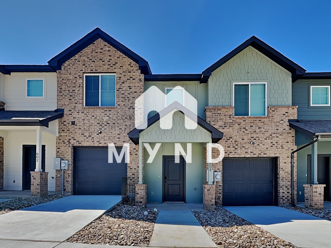 603 Briarwood Ln Townhome Rentals in Forest Hill TX