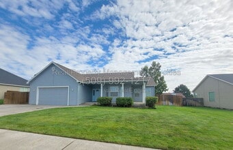 Building Photo - 4111 Joshua Dr