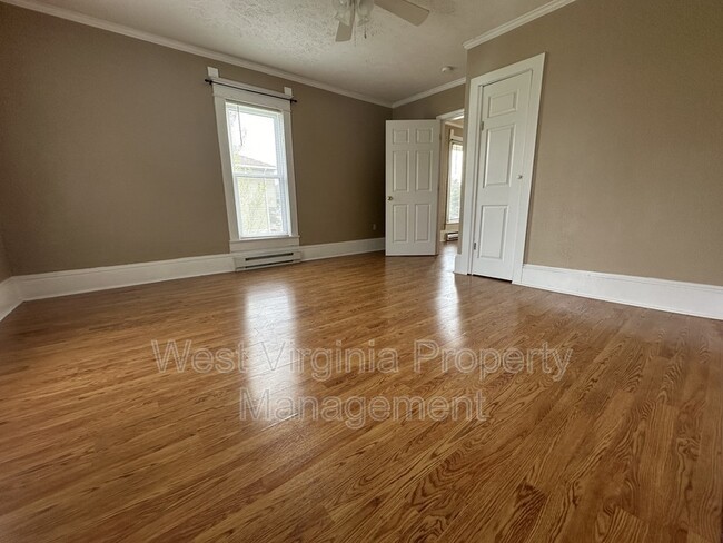 Building Photo - 510 1/2 Kee St