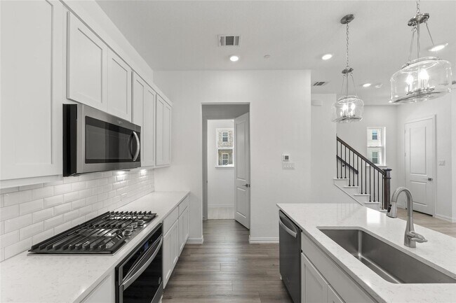 Building Photo - Beautiful Condo in Allen