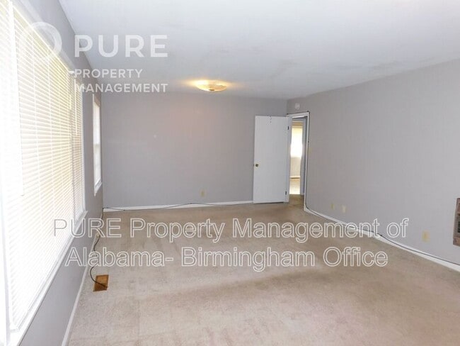 Foto del edificio - 117 22nd Ave NW