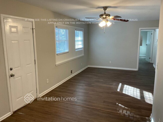 Foto del edificio - 3647 Brookcrest Cir