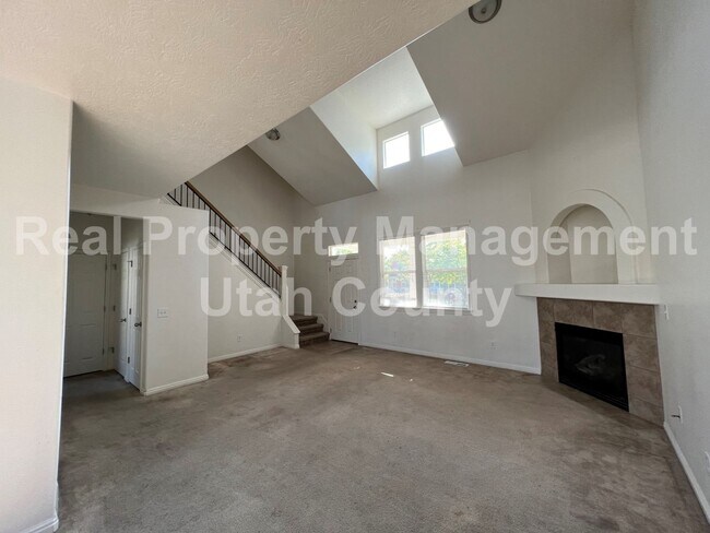 Foto del edificio - New Lower Price. South Jordan Home