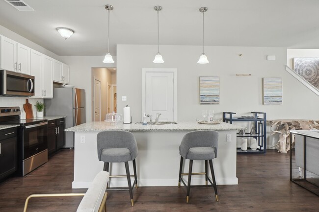 Foto del edificio - Townhomes at Princeton Meadows
