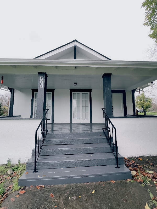 Photo - 506 E 17th St House