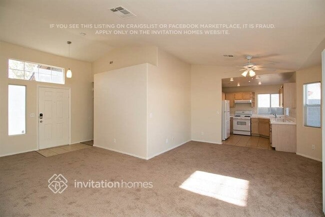 Building Photo - 5823 Berry Hill Ln